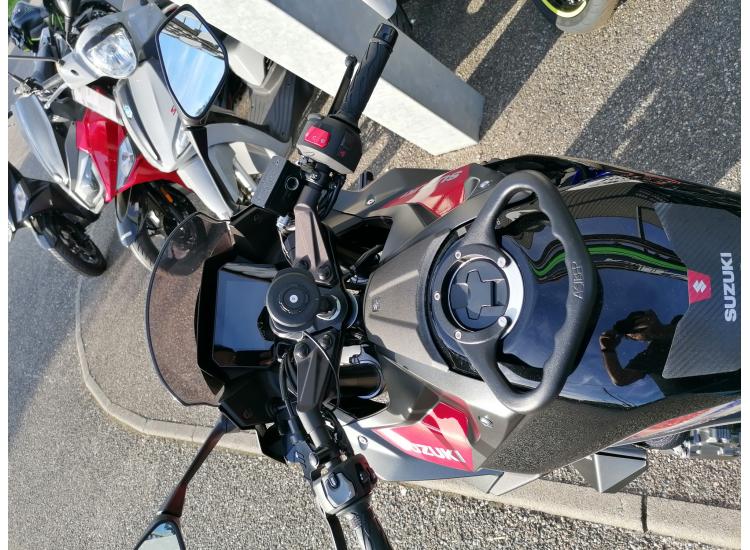 SUZUKI GSX-8R SERT / 150€ PAR MOIS / DSN MOTOS 47