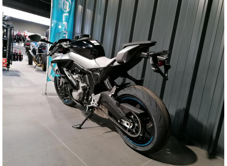 CF MOTO 675 SR-R / 175€ PAR MOIS / DSN MOTOS MARMANDE