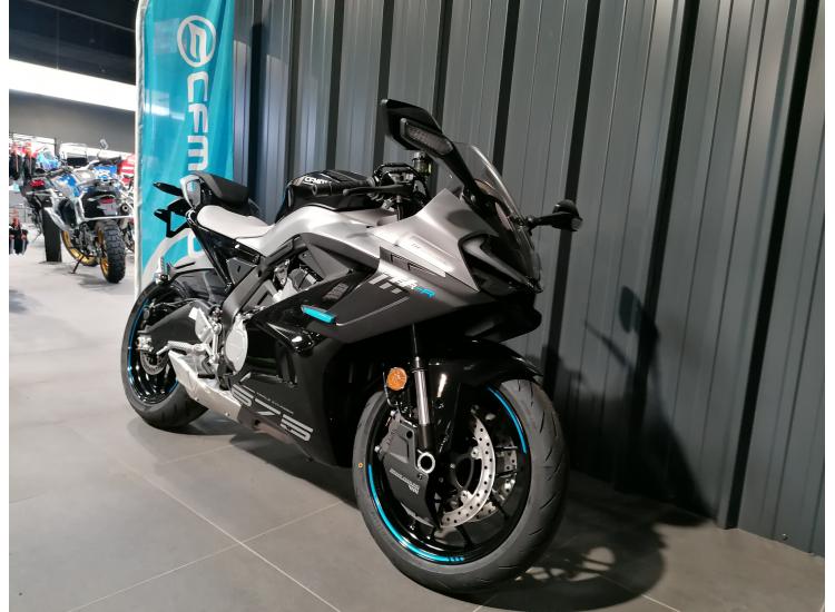 CF MOTO 675 SR-R / 175€ PAR MOIS / DSN MOTOS MARMANDE