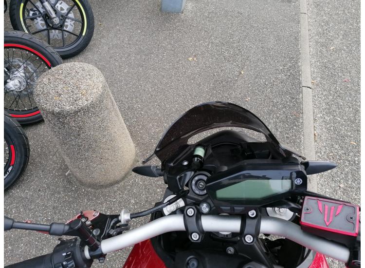 YAMAHA MT-09 / € PAR MOIS / DSN MOTOS 47