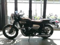 KAWASAKI W 800 CAFE / 125€ PAR MOIS / DSN MOTOS 47
