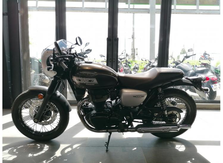 KAWASAKI W 800 CAFE / 125€ PAR MOIS / DSN MOTOS 47