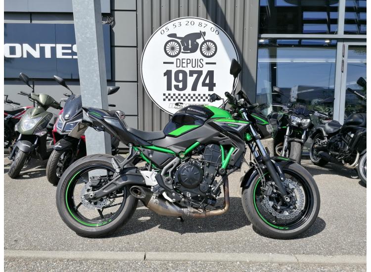 KAWASAKI Z 650 / 160 € PAR MOIS/ DSN MOTOS 47