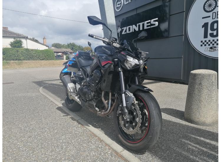 KAWASAKI Z 900 / 175€ PAR MOIS / DSN MOTOS MARMANDE