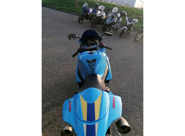 SUZUKI GSX-R 1000 R EDITION GP / DSN MOTOS 47