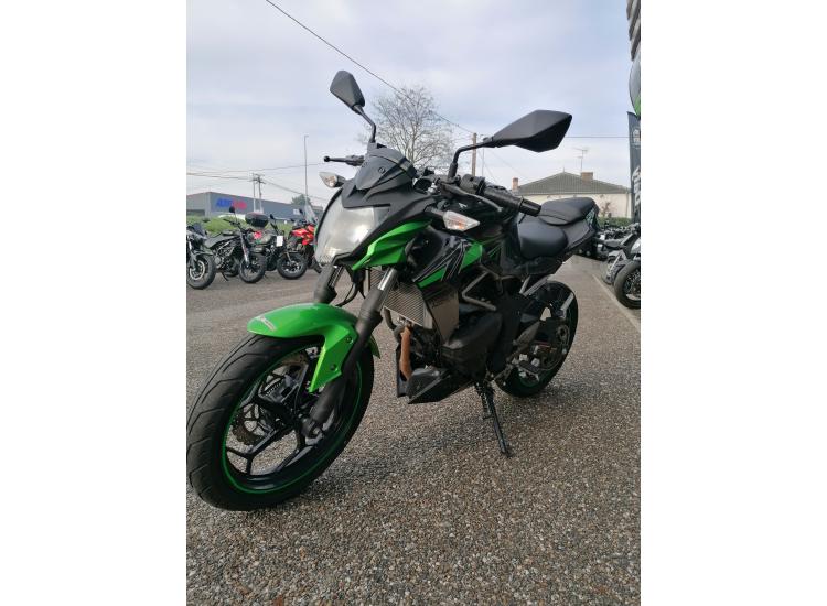 KAWASAKI Z-125 / 79€ PAR MOIS / DSN MOTOS 47