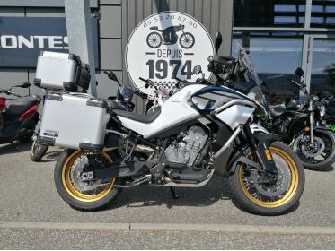 CF MOTO MT 800
