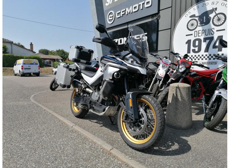 CF MOTO MT 800 EXPLORE / 199€ PAR MOIS / DSN MOTOS 47