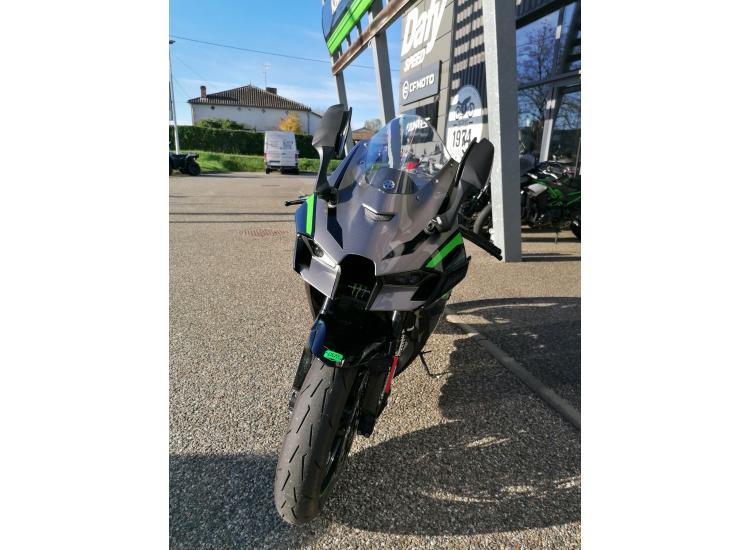 KAWASAKI ZX-10R 2024 / 280€ PAR MOIS / DSN MOTOS 47