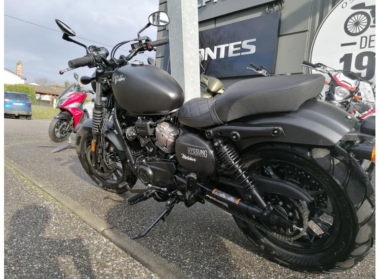 HYOSUNG GV 125 / 135€ PAR MOIS / DSN MOTOS 47