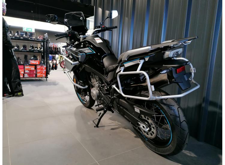 CF MOTO 800 MT Sport + / 140€ PAR MOIS / DSN MOTOS 47