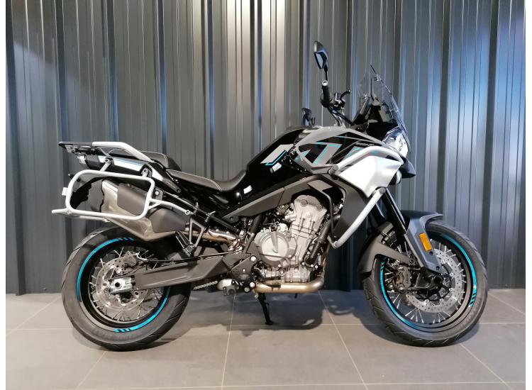 CF MOTO 800 MT Sport + / 140€ PAR MOIS / DSN MOTOS 47