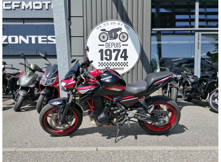 KAWASAKI Z 650 / 155€ PAR MOIS / DSN MOTOS 47
