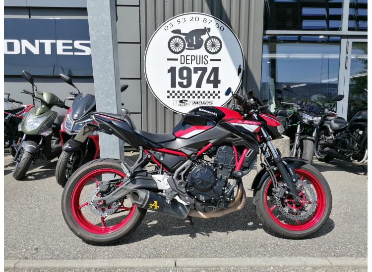 KAWASAKI Z 650 / 155€ PAR MOIS / DSN MOTOS 47