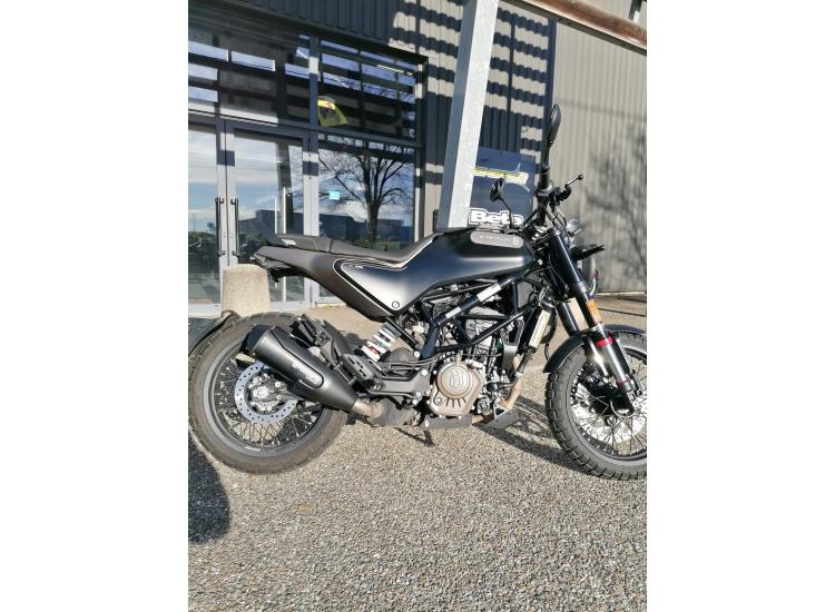 HUSQVARNA SVARTPILEN 125 ABS / 79€ PAR MOIS / DSN MOTOS 47